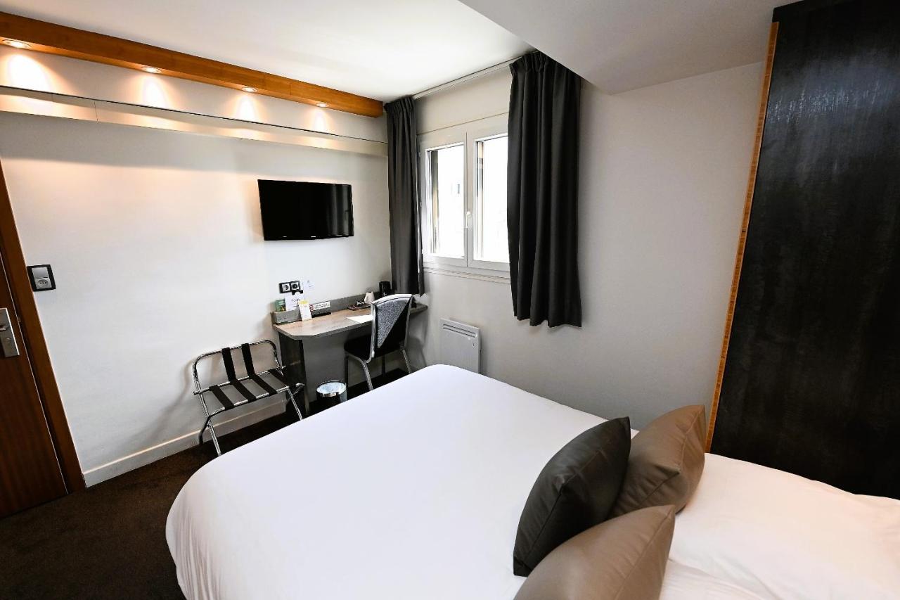 Hotel Foch Тарб Экстерьер фото