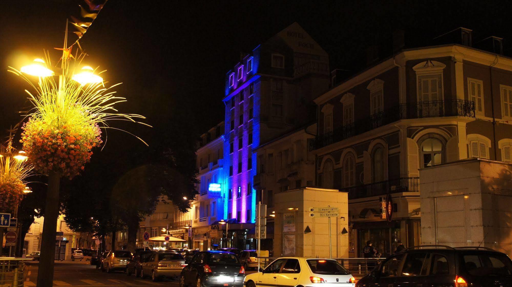 Hotel Foch Тарб Экстерьер фото